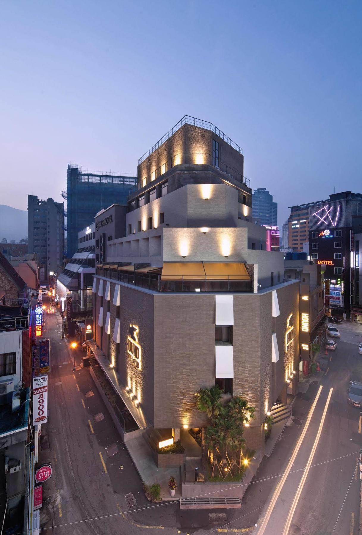 Seomyeon Hound Hotel 1St Street Busan Exterior foto